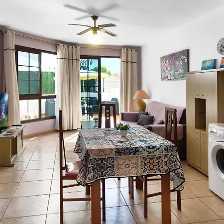 Casa Claudia, Cristianos Los Cristianos
