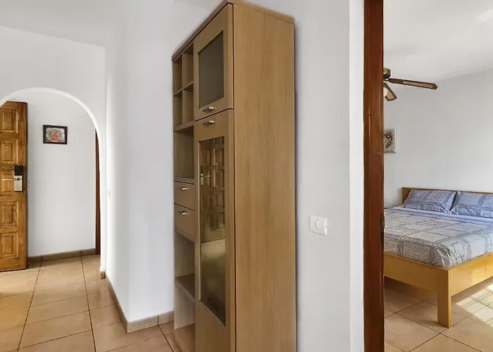 Casa Claudia, Cristianos Apartment